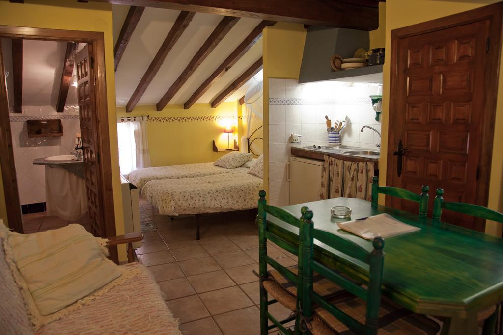 Casa Manadero Apartment Robledillo De Gata Luaran gambar